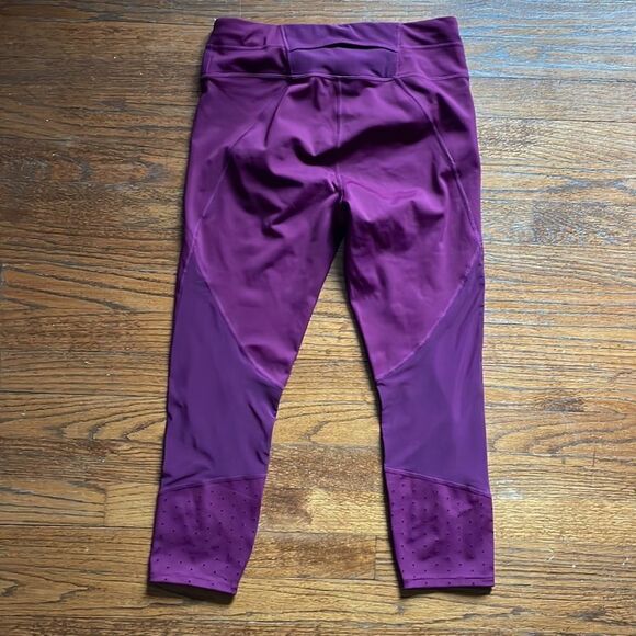 Athleta Maroon Sonar Mesh Perforated Cropped Leggings - Picture 6 of 6